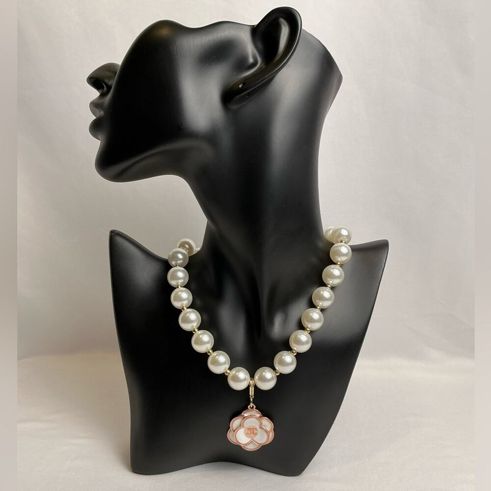 Chanel Pearl Necklace with Pink Flower Pendant